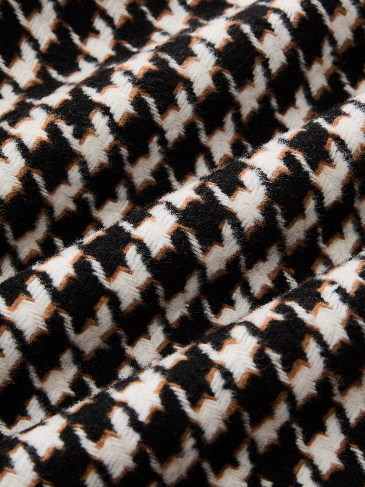 Wide Belt Houndstooth Blazer