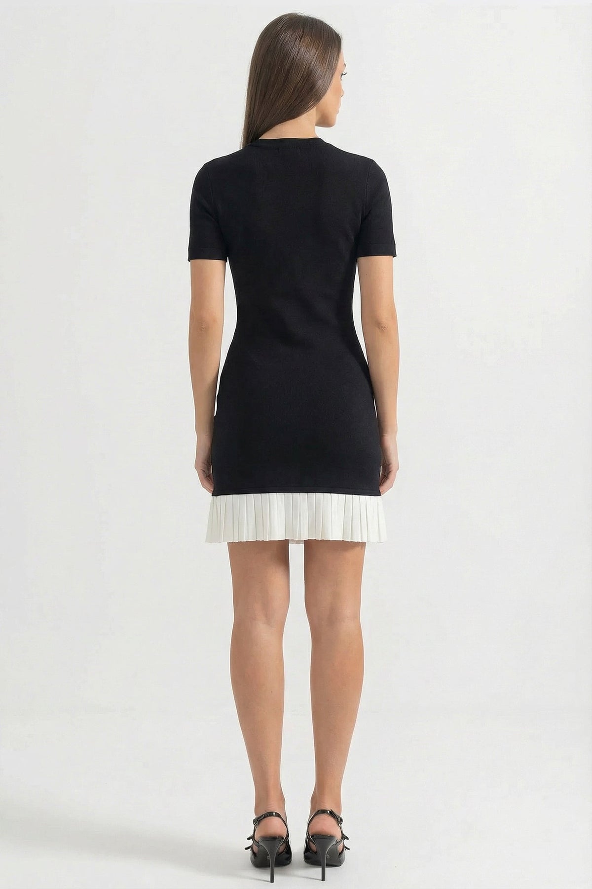 Short Sleeve Mini Dress With Contrast Pleated Hem - Black