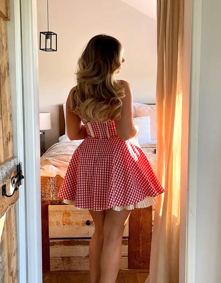 Halter Yaka Pileli Kolsuz Mini Elbise