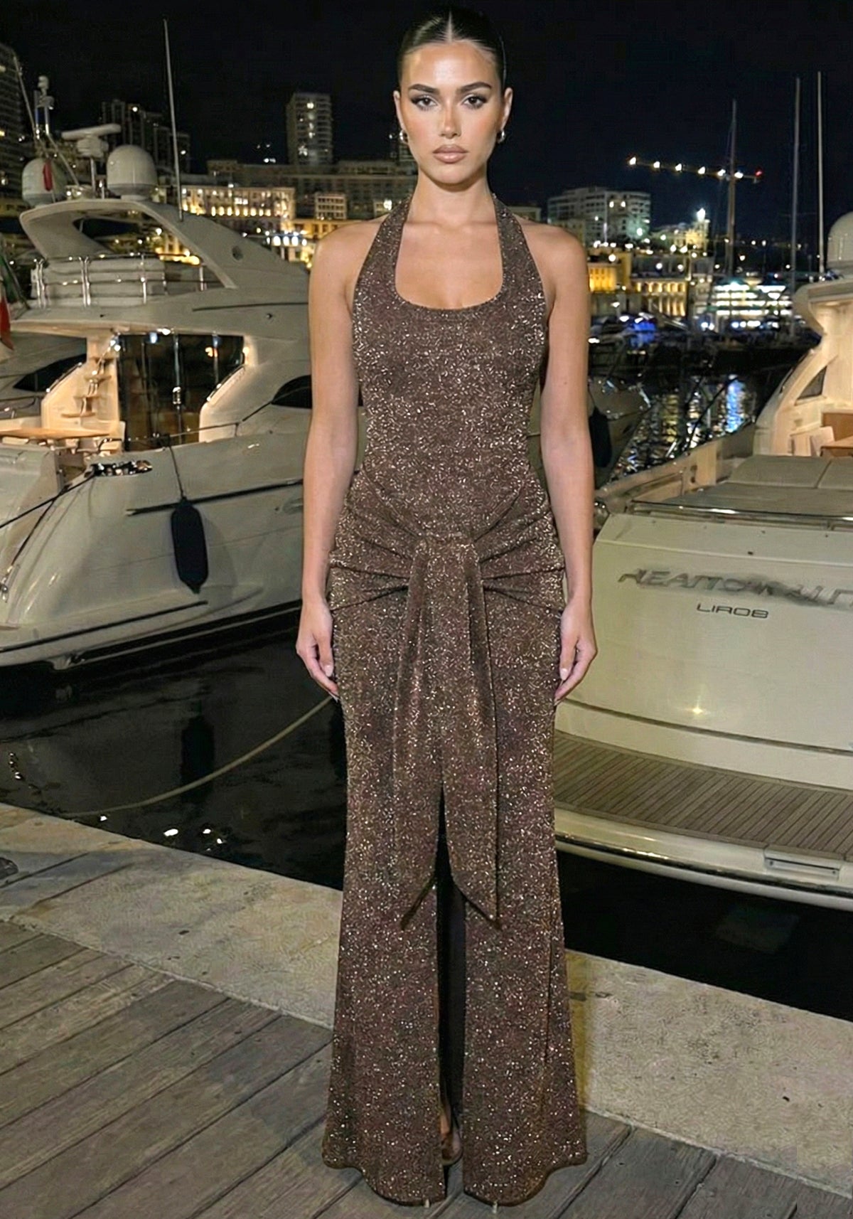 Halter Yaka Drapeli Işıltılı Uzun Elbise