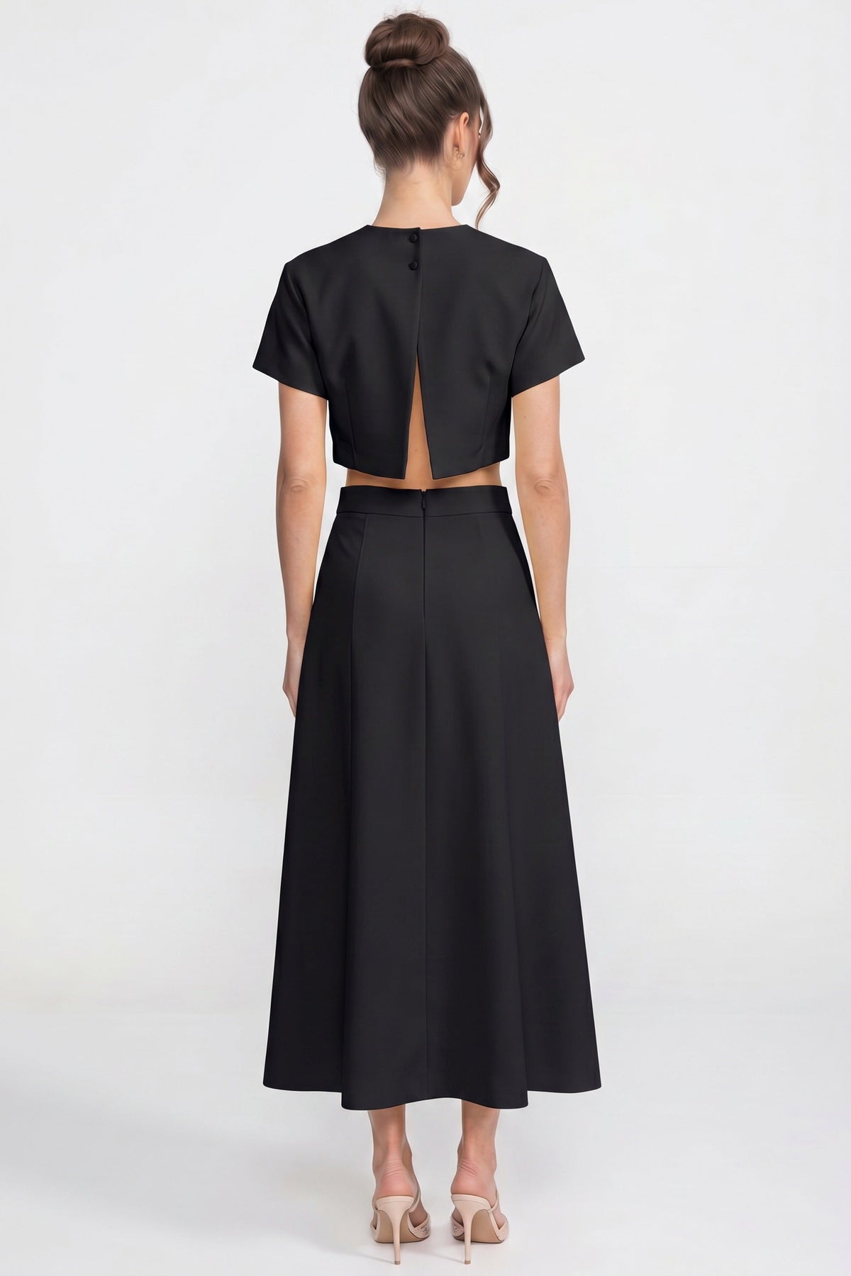 Short-Sleeve Floral-Print Co-Ord Set With Crop Top And Maxi Skirt - Black