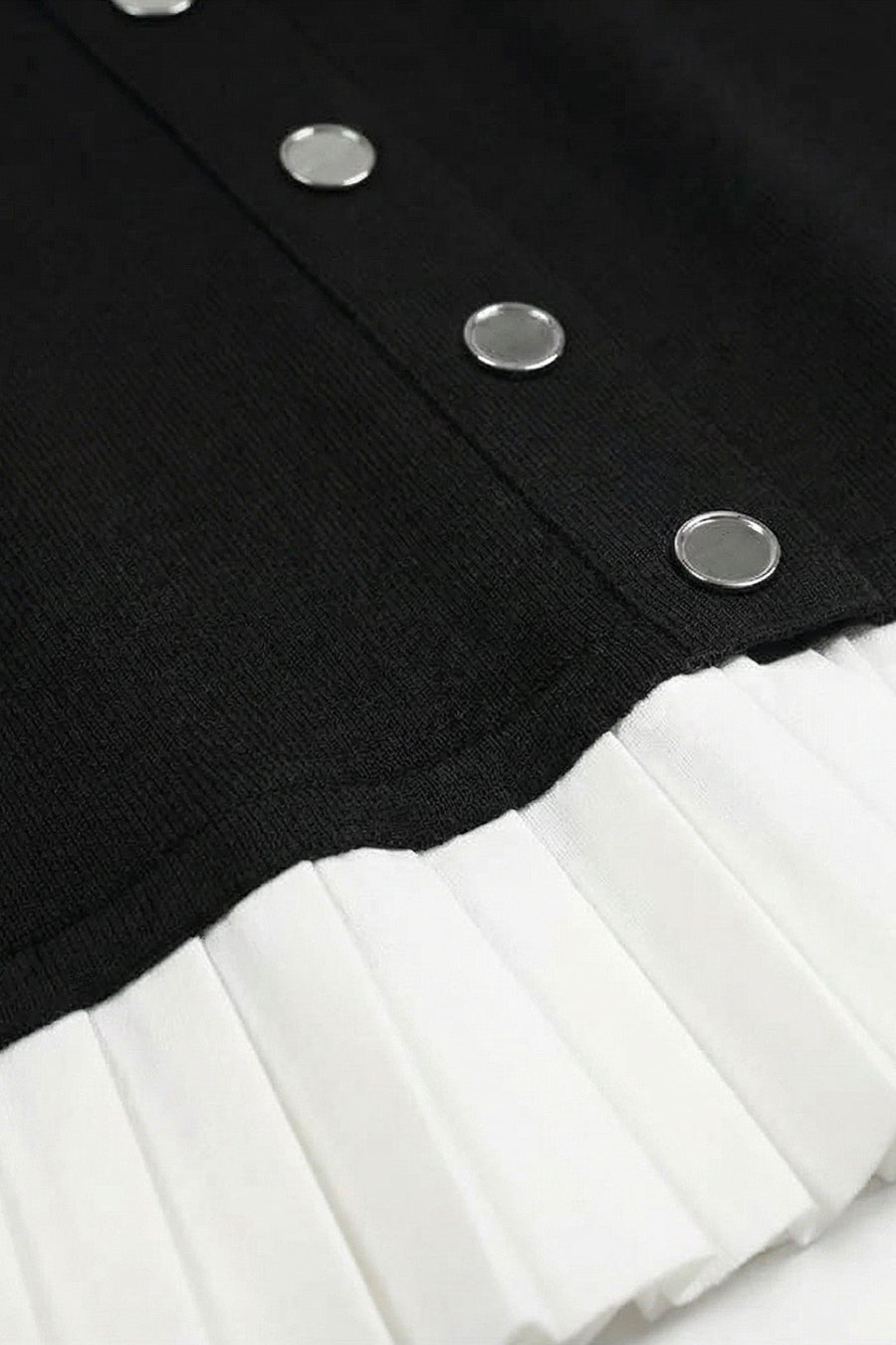 Short Sleeve Mini Dress With Contrast Pleated Hem - Black